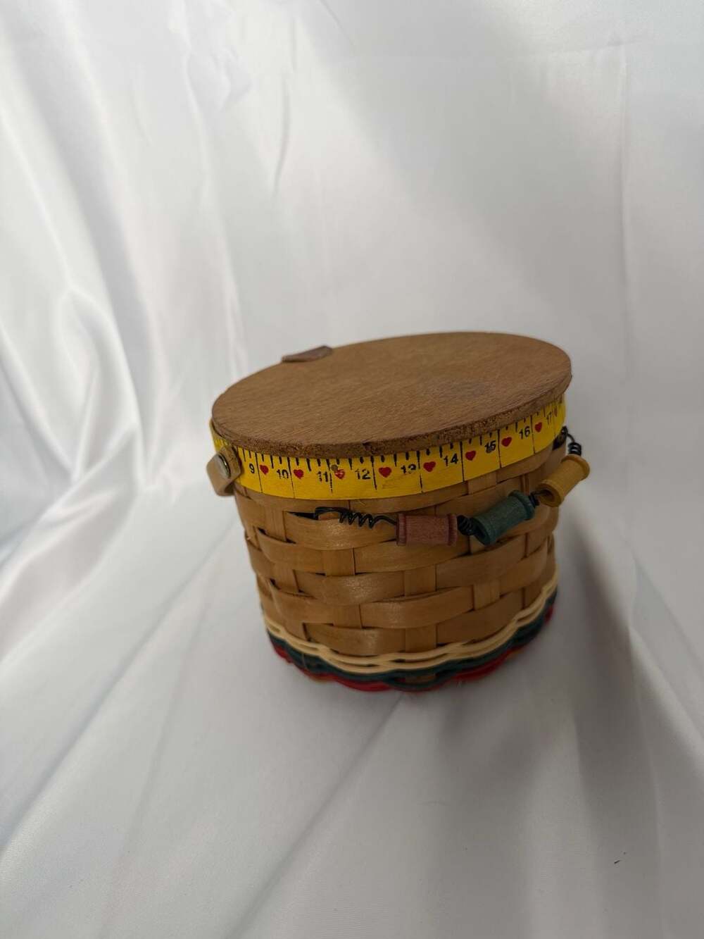 Lidded Woven Basket 6 In. Sewing Theme / teacher